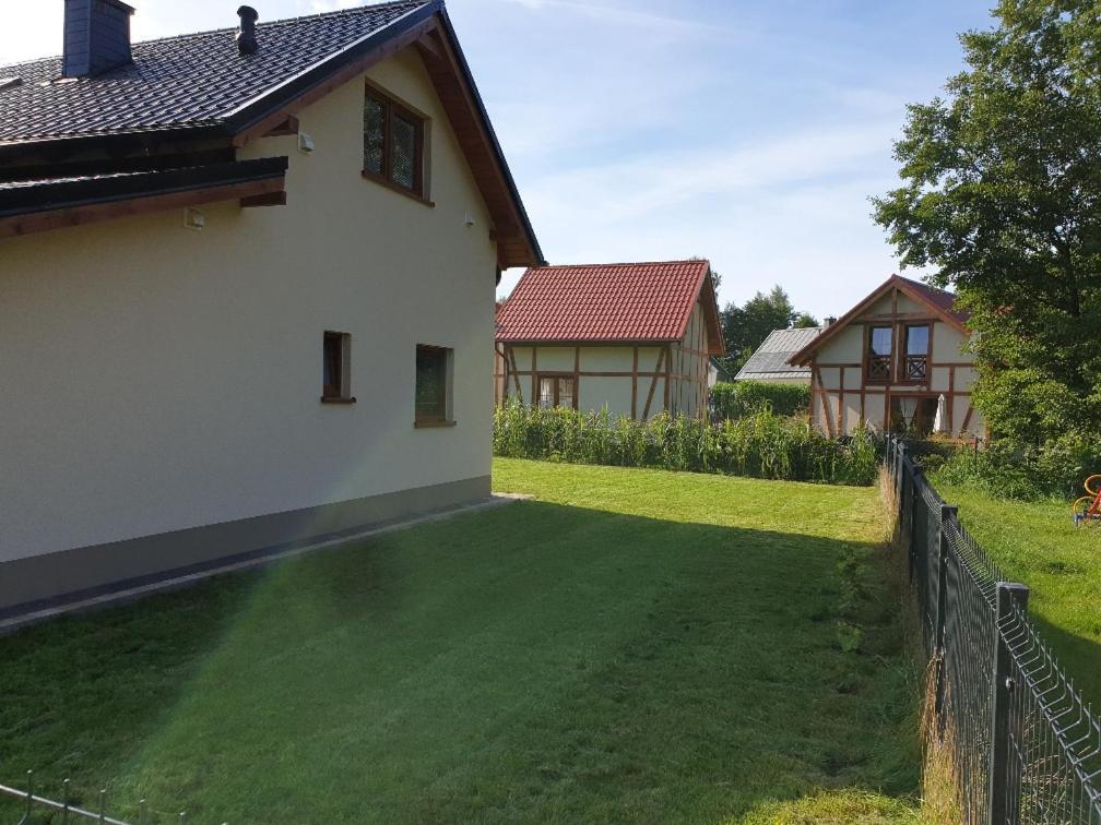 Villa Osada Cztery Pory Roku - Dom Jesien à Kopalino Extérieur photo